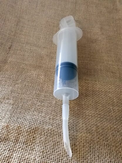 Spritze 100ml mit Silikonschlauch-475